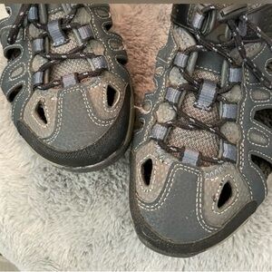 2 pr Men’s Slip on Shoes